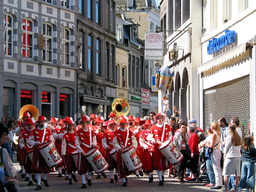 belgium-parade