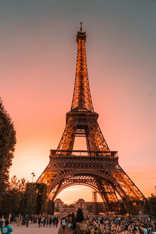 Tourist visiting Eiffel Tower