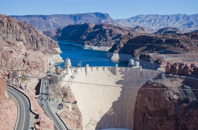 Hoover Dam Facts
