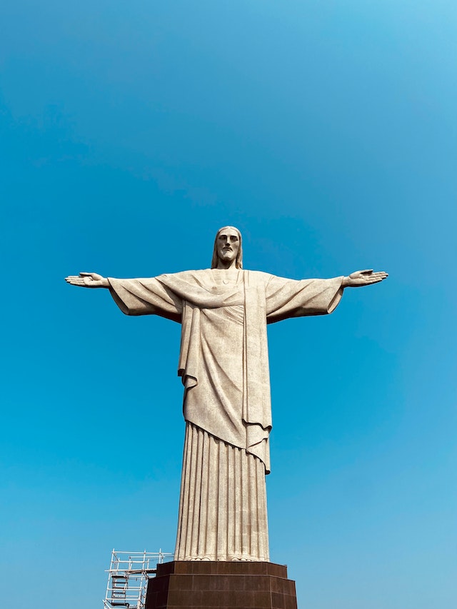 Full statue of Christ the Redeemer with Base